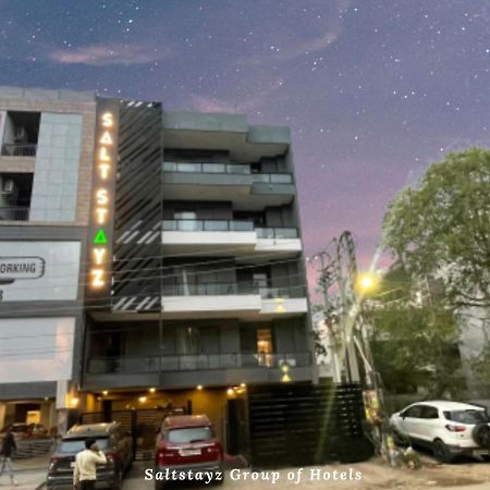 Saltstayz Phase 1 - Golf Course Road Gurgaon Exterior foto